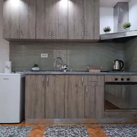 Gasthuis Coral Shkodër